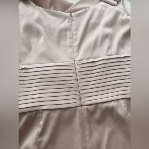 Antonio Melani peach/nude colored knee length wedding/ cocktail/ dress sz 8. - Picture 11 of 14